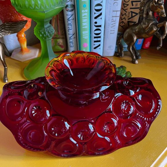 Vintage L.E. Smith Ruby Red Glass Moon and Stars Banana Boat Fruit Bowl - Picture 6 of 6